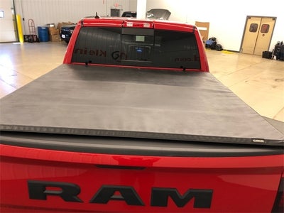 2018 RAM 1500 Night 4x4 Crew Cab 57 Box