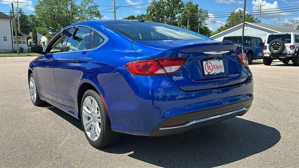 2015 Chrysler 200 Limited