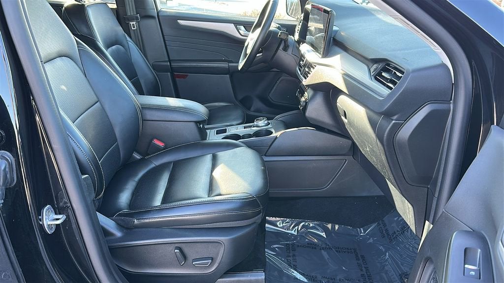 2024 Ford Escape Platinum