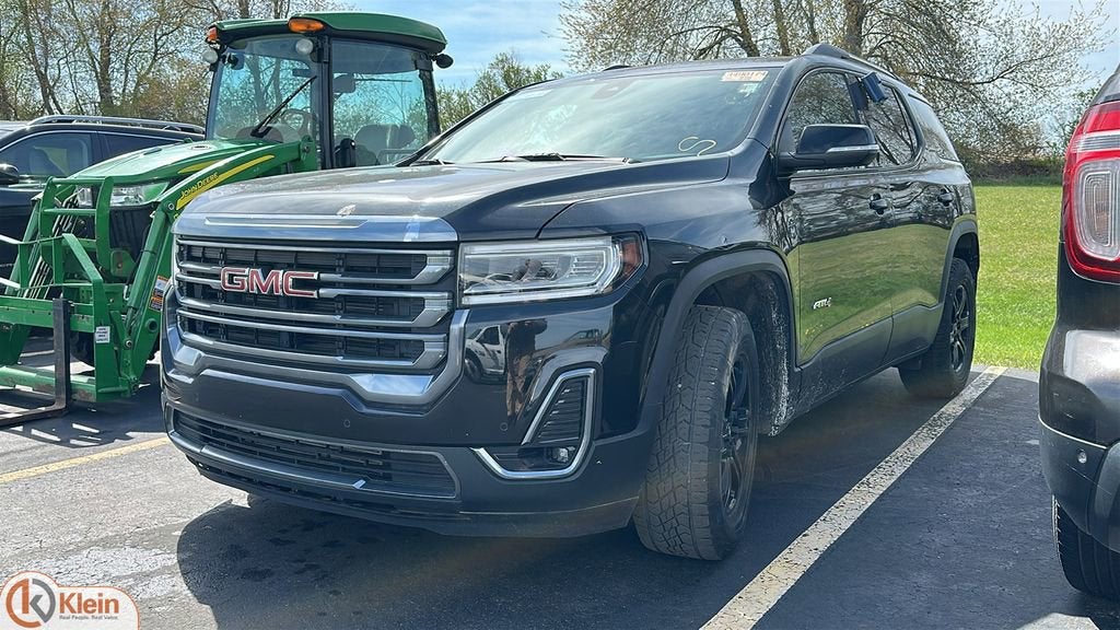 2022 GMC Acadia AT4