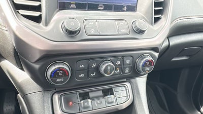 2022 GMC Acadia AT4