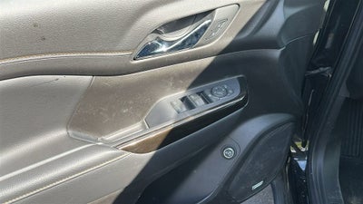 2022 GMC Acadia AT4