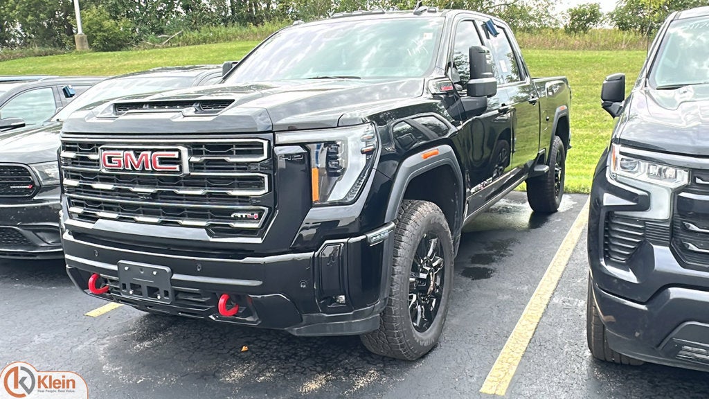 2025 GMC Sierra 2500HD AT4