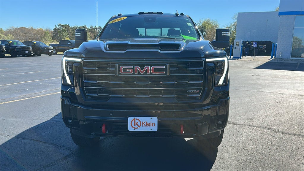 2025 GMC Sierra 2500 HD AT4