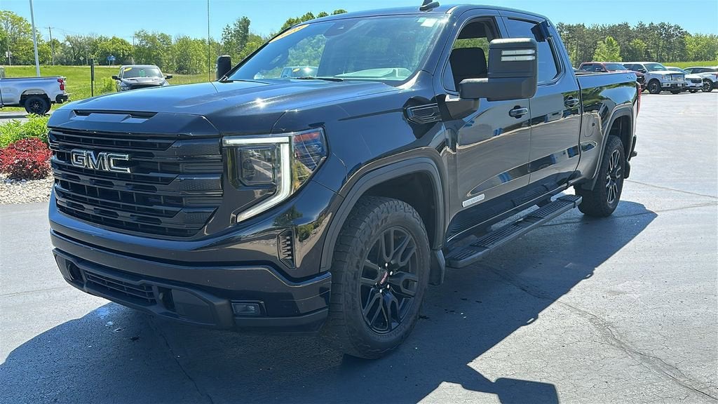 2023 GMC Sierra 1500 Elevation