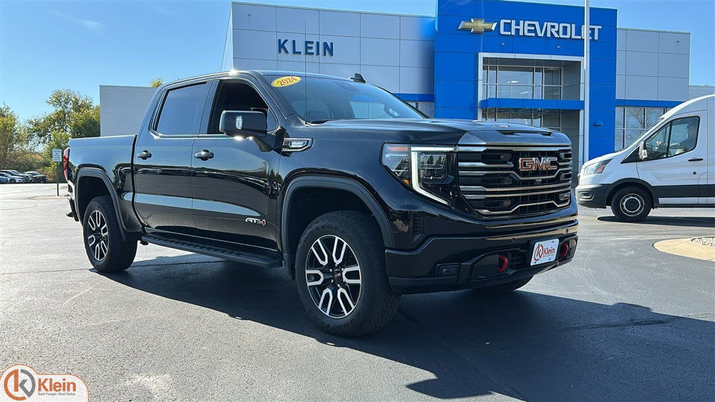 2024 GMC Sierra 1500 AT4