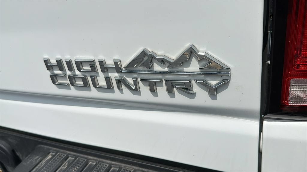 2025 Chevrolet Silverado 3500 HD High Country