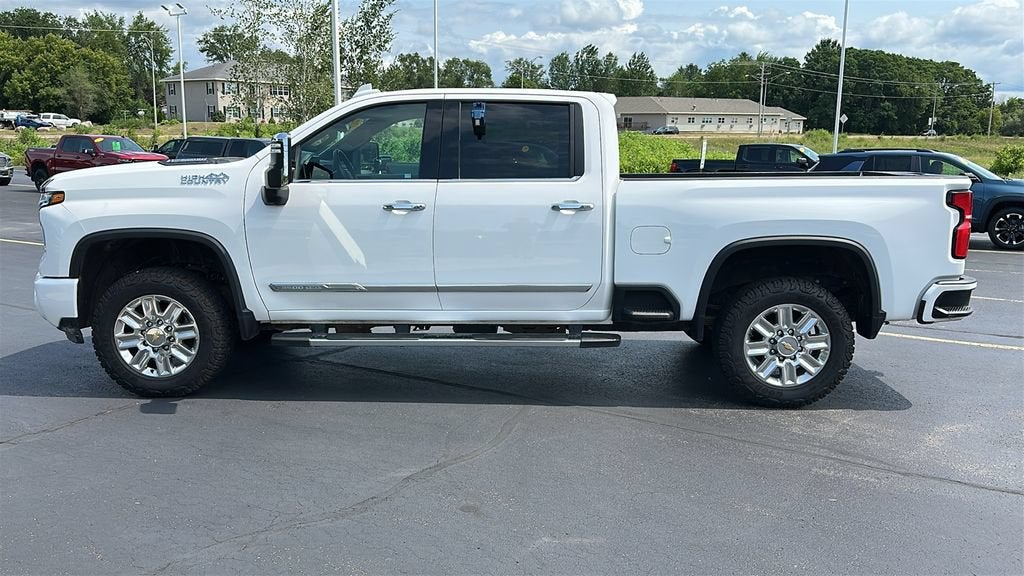 2025 Chevrolet Silverado 3500 HD High Country