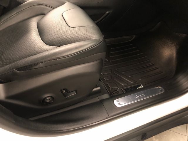 2020 Jeep Cherokee Limited ROOF