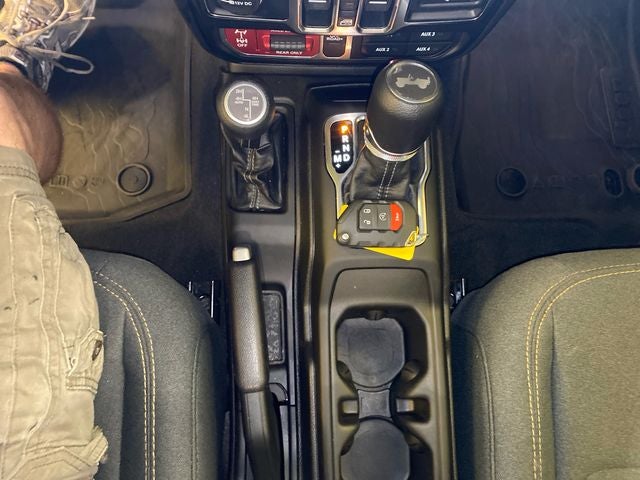 2025 Jeep Wrangler Willys 4xe TARGA TOP/CONVENIENCE GROUP
