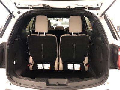 2018 Ford Explorer Base TOW PACKAGE