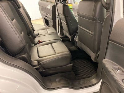 2015 Ford Explorer XLT TOW PACKAGE/COMFORT PACKAGE