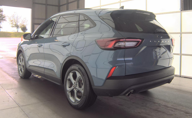 2025 Ford Escape Hybrid ST-Line TECH 1