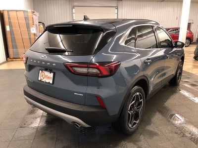 2026 Ford Escape Platinum