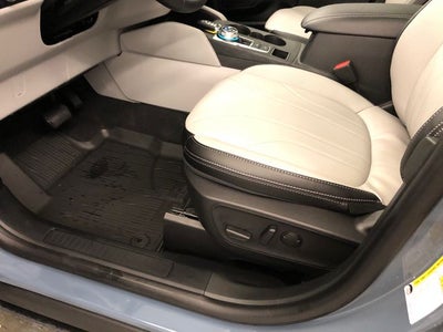 2026 Ford Escape Platinum