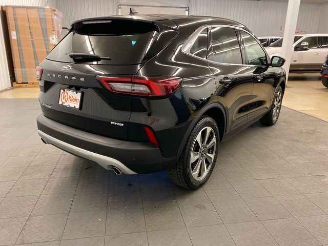 2025 Ford Escape Platinum
