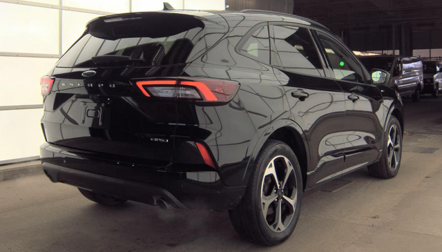 2024 Ford Escape ST-Line Select TECH 2 PACKAGE