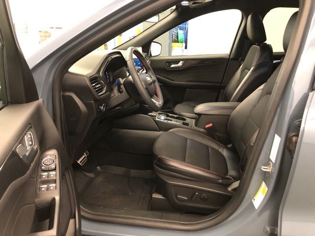 2024 Ford Escape ST-Line Select TECH 1