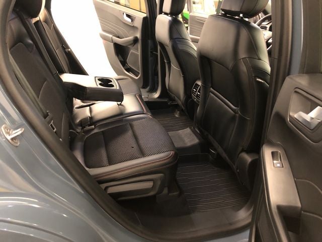2024 Ford Escape ST-Line Select TECH 1