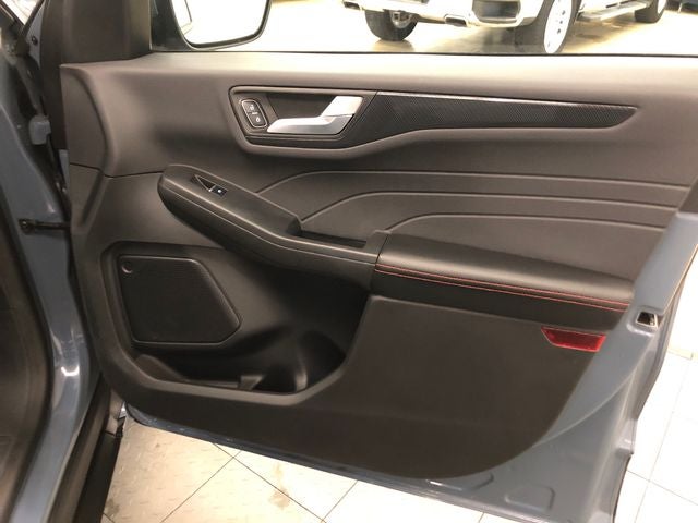 2024 Ford Escape ST-Line Select TECH 1