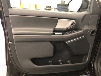 2025 Ford Expedition Max Active 202A/ROOF