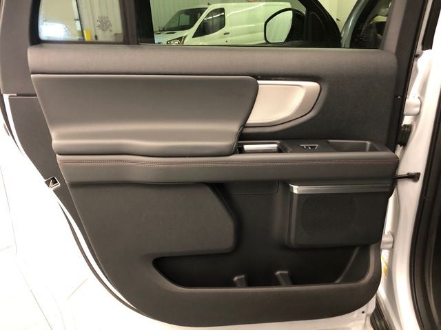 2025 Ford Expedition Max Active 202A/ROOF