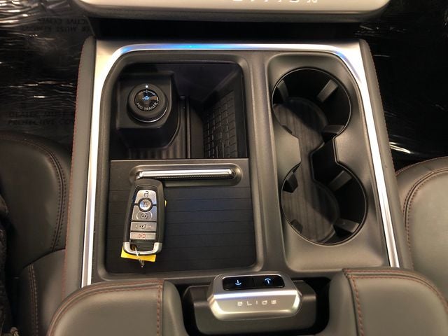 2025 Ford Expedition Max Active 202A/ROOF