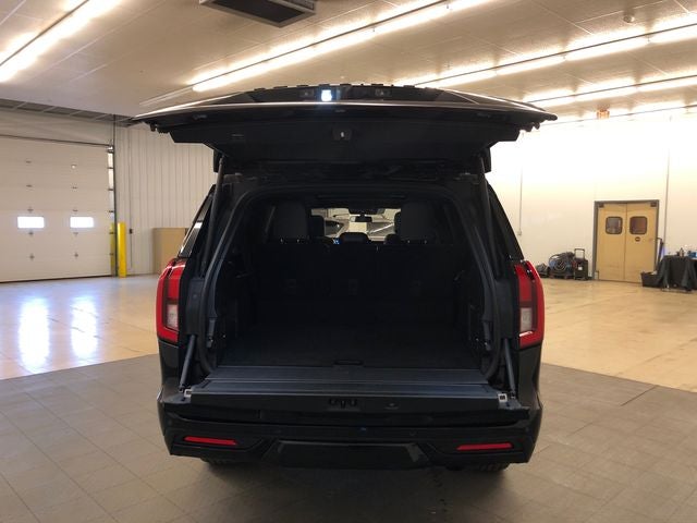 2025 Ford Expedition Max Platinum STEALTH