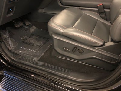 2025 Ford Expedition Active 202A/ROOF