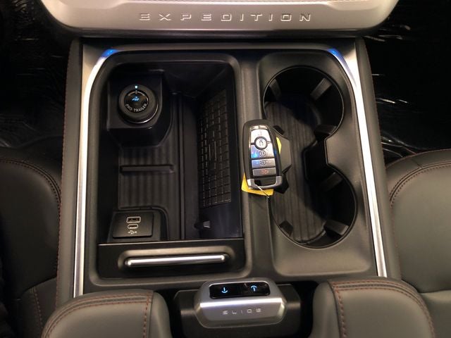 2025 Ford Expedition Active 202A/ROOF