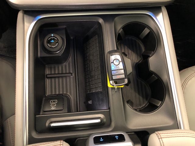 2025 Ford Expedition Active 202A/ROOF