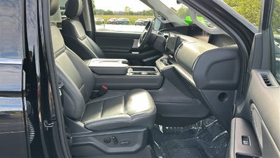 2025 Ford Expedition Active 202A/ROOF