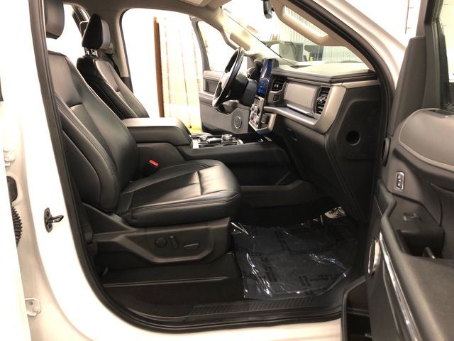 2024 Ford Expedition XLT 202 A