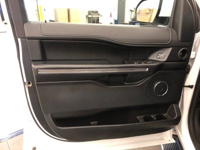 2019 Ford Expedition XLT 202a
