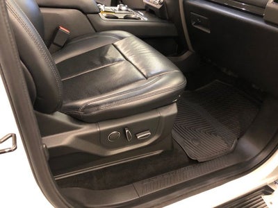 2019 Ford Expedition XLT 202a