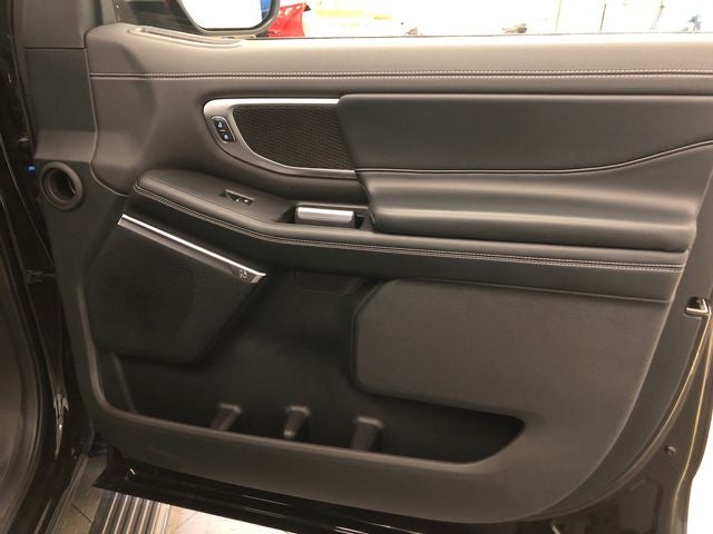 2025 Ford Expedition Platinum STEALTH