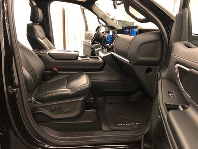 2025 Ford Expedition Platinum STEALTH