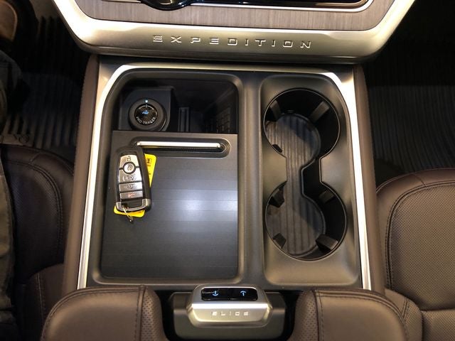 2025 Ford Expedition Platinum ULTIMATE PACKAGE