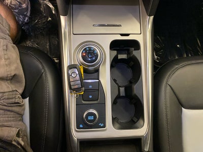 2023 Ford Explorer XLT SPORT/TOW PACKAGE