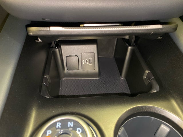 2025 Ford Explorer ST-Line PREMIUM PACKAGE/STREET PACK
