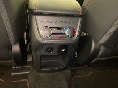 2025 Ford Explorer ST-Line PREMIUM PACKAGE/STREET PACK