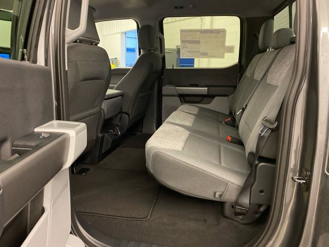 2027 Ford F-250SD XLT