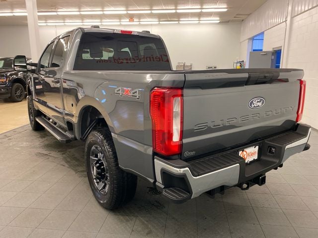 2027 Ford F-250SD XLT