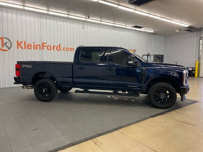 2025 Ford F-250SD Lariat BLACK APPEARANCE