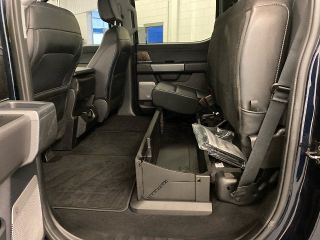 2025 Ford F-250SD Lariat BLACK APPEARANCE