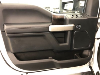 2022 Ford F-350SD Lariat ULTIMATE/TREMOR/BLACK APPEARANCE