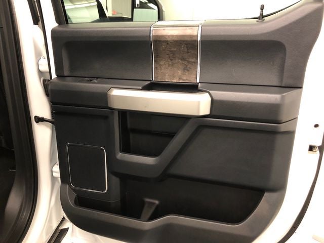 2022 Ford F-350SD Lariat ULTIMATE/TREMOR/BLACK APPEARANCE