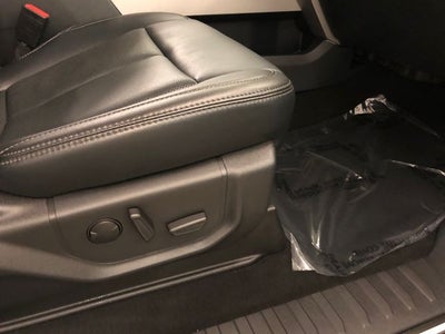 2022 Ford F-350SD Lariat ULTIMATE/TREMOR/BLACK APPEARANCE