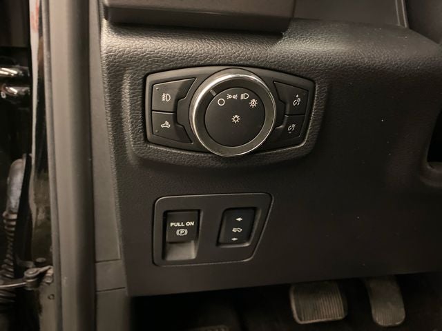 2017 Ford F-150 XLT SPORT
