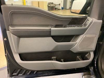 2023 Ford F-150 XLT CHROME/BENCH